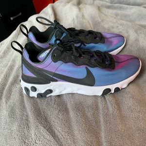 Nike React
